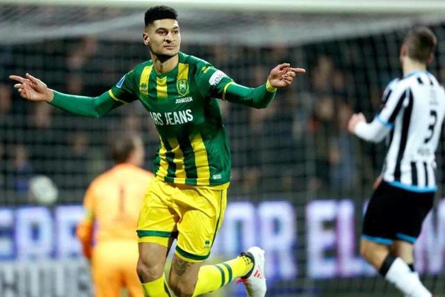 东欧缺阵詹姆斯18+10 独行侠大胜湖人止5连败