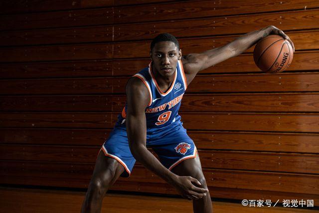 雷蒙:本想模仿詹姆斯霸王步 结果被晓川扑倒了